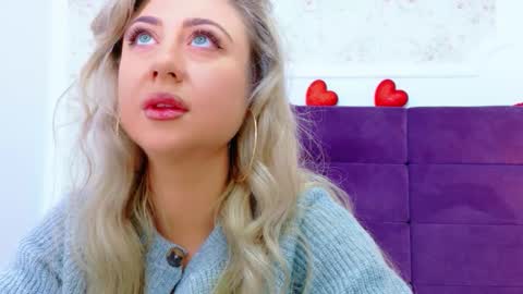 EvelinHill online show from March 2, 4:56 am