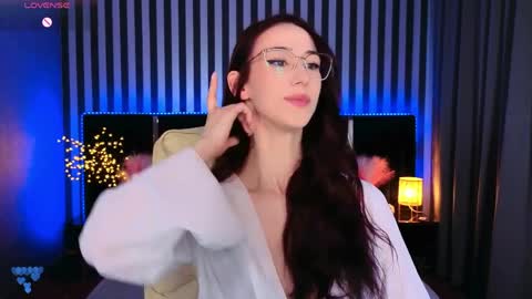 evelyn rush1 online show from March 31, 7:08 am