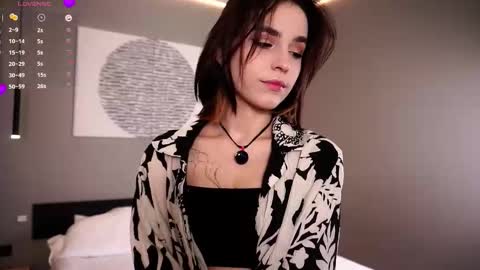 Anita online show from October 19, 3:41 am