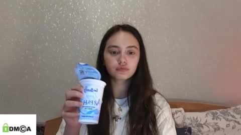 evi_woow online show from July 10, 8:09 pm