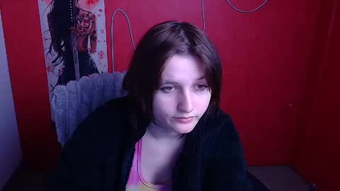 Evie online show from February 21, 12:50 pm