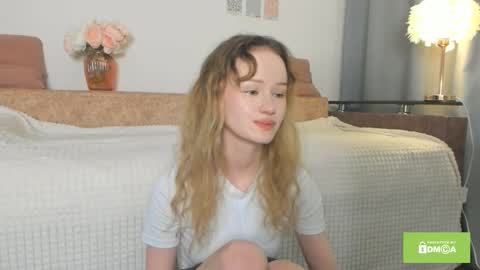 Snapshot of evkasuper chatting on September 29, 6:02 pm Eva online show from September 29, 6:02 pm