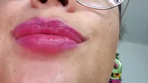 Evoleth online show from May 25, 11:48 pm