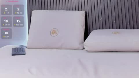 evony_beckerr online show from December 18, 12:32 pm