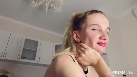 eximi online show from February 26, 10:42 pm