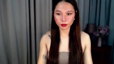 exleekhuvax online show from February 20, 5:25 pm