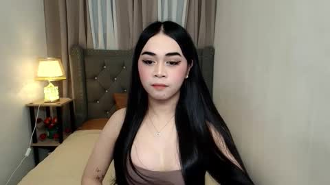 chloee online show from September 15, 8:33 am