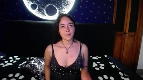 Marie online show from November 4, 11:43 pm
