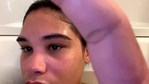 fairykatie online show from December 2, 3:52 am