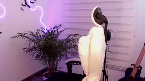OF fallenag 1 online show from July 9, 7:55 am