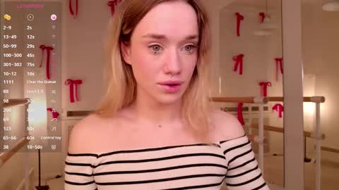 fancyamelia online show from January 16, 6:20 am