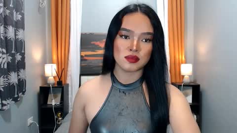 ITYS ME MONA online show from February 9, 11:01 am