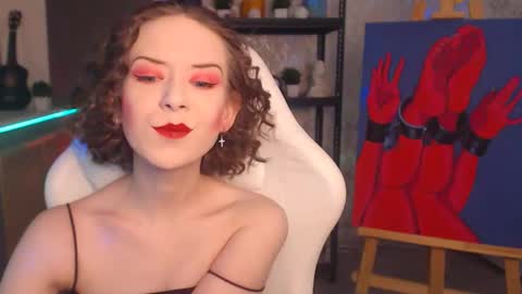 Fascinating   Eyes online show from November 2, 8:01 pm