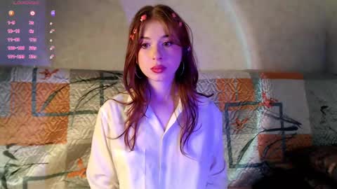 Hi Im Milly  nice 2 meet u 3 online show from May 16, 4:50 pm