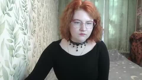 felicity_play online show from March 11, 6:06 am