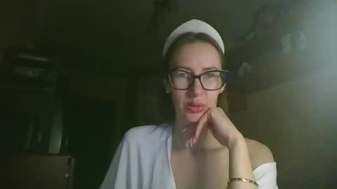 feraliss online show from January 7, 4:21 pm