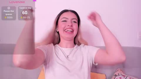 fernanda  online show from February 16, 2:39 pm