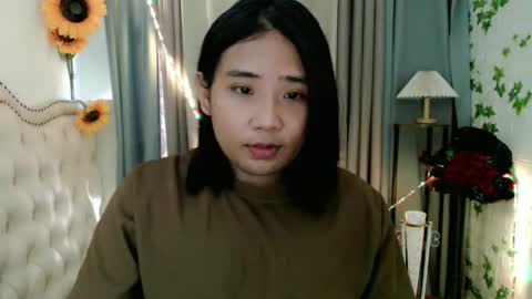 Cassandra Madrigal online show from February 2, 6:23 am