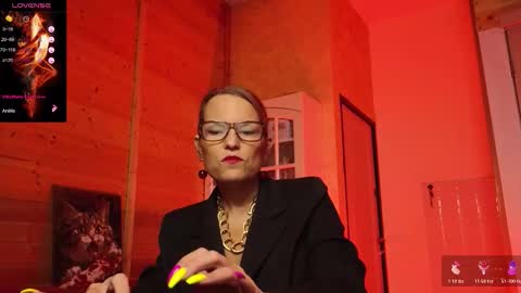 Lady online show from February 1, 7:12 pm