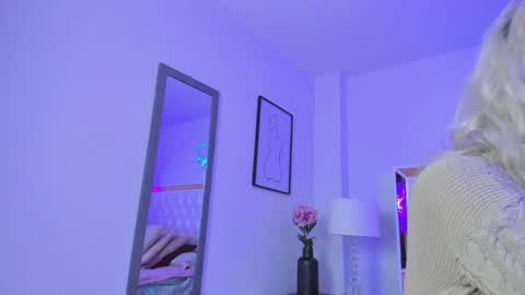 finnky1 online show from February 14, 3:33 am