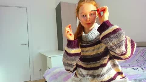 Snapshot of fire_luna chatting on February 17, 9:13 am fire_luna online show from February 17, 9:13 am