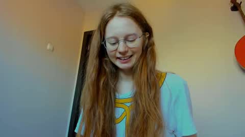 Snapshot of fire_luna chatting on February 26, 10:38 am fire_luna online show from February 26, 10:38 am