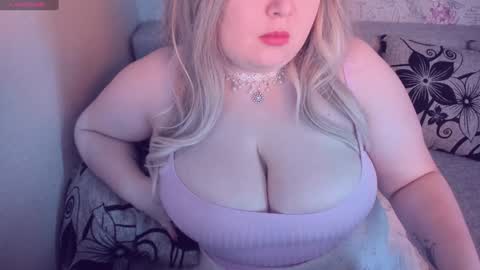 Gabrielle online show from December 8, 6:43 am