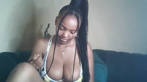 flirtymimie online show from January 15, 5:08 pm