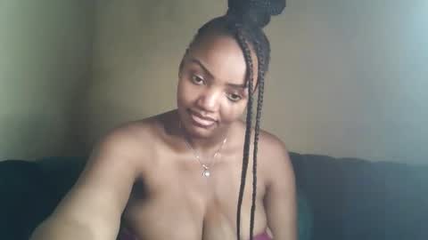 flirtymimie online show from November 14, 8:31 pm