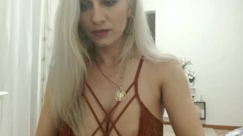 florya4you online show from March 2, 9:42 pm