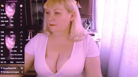 FlowerAhButterf online show from March 26, 5:31 am