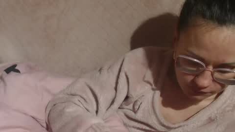 say meow and send tip  online show from April 11, 7:17 pm