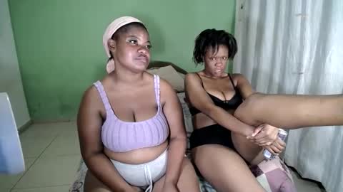 flowersaltry online show from April 9, 1:19 am