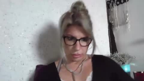 fox_red_lady7 online show from January 15, 10:43 am