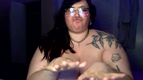 foxdarling96 online show from March 15, 12:45 am