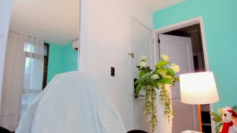 MeganFoxxy online show from December 2, 9:37 pm