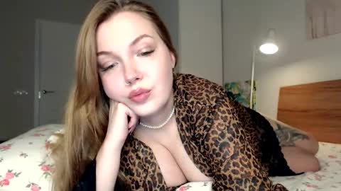 Cindy online show from March 1, 4:18 pm