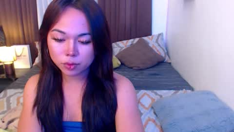 Ms. FOX online show from October 11, 8:11 pm