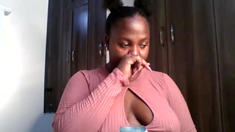 Kayla online show from October 2, 5:01 am