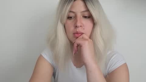 Francesca online show from January 8, 9:08 pm