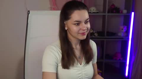 Francesca online show from April 8, 10:06 am