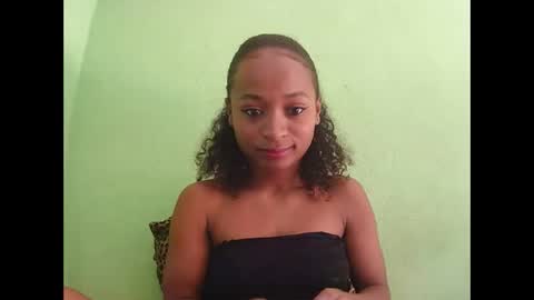 francine925426 online show from April 1, 4:46 am