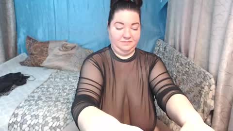 frau_becky online show from December 20, 7:12 am