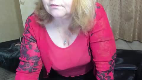 FrauMartha online show from December 4, 10:17 am