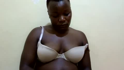 freaky_dolly online show from February 11, 6:01 pm