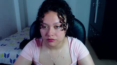 Snapshot of freud_x_louise1 chatting on January 12, 3:07 am Louise  online show from January 12, 3:07 am
