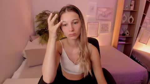 Laura online show from June 21, 8:18 am
