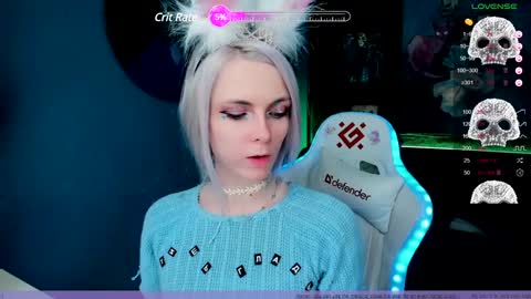 Snapshot of frida_fortune chatting on January 6, 7:20 am Frida A boost to fortune for the one who gives a thumbs up and a bonus lucky for those who support me by joining the fanclub online show from January 6, 7:20 am