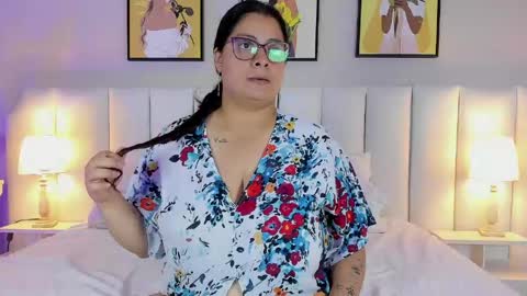 Lucy online show from May 8, 2:09 pm