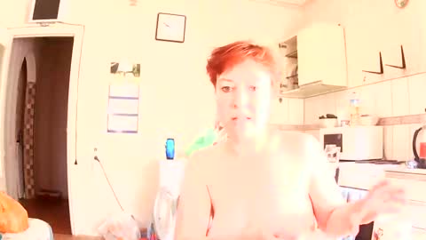 Fruittellalove online show from June 4, 6:51 am
